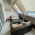 דירה Charmante Maisonette-wohnung Im Herzen Von קמפטן