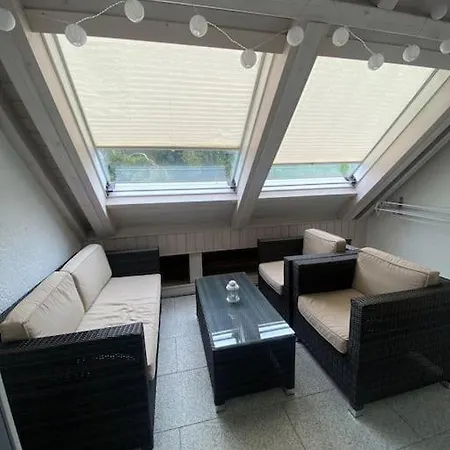 Charmante Maisonette-wohnung Im Herzen Von *