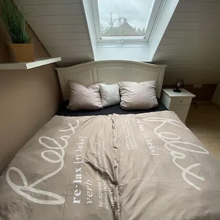Charmante Maisonette-wohnung Im Herzen Von *