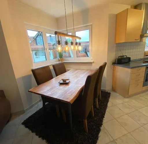 Charmante Maisonette-wohnung Im Herzen Von