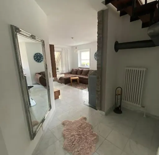 Charmante Maisonette-wohnung Im Herzen Von Apartament